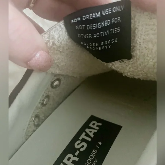 Ltd Edition Golden Goose Superstars - Picture 8 of 14